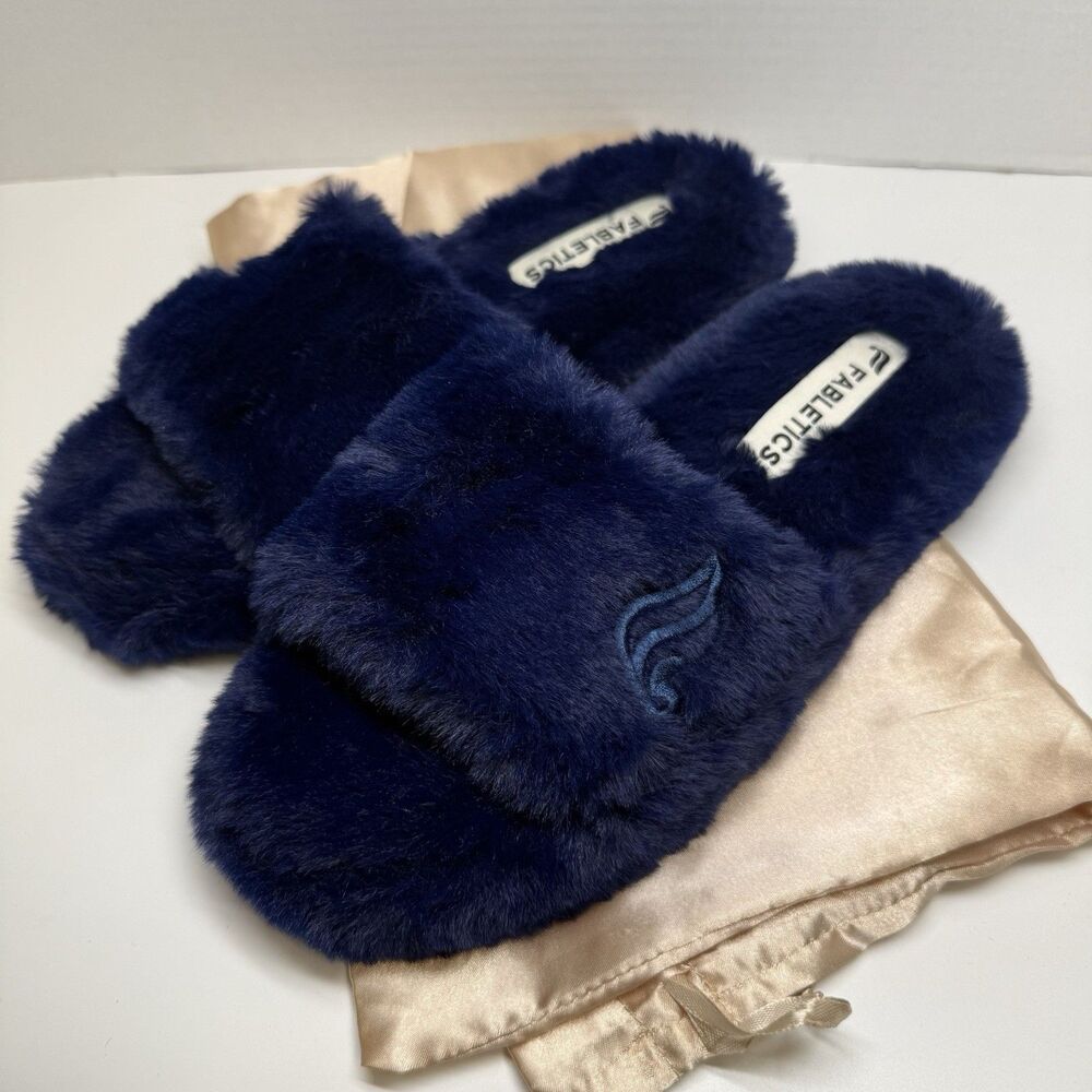 Fabletics Navy Faux Fur Slip On Open Toe Slippers House Shoes Sz 8 New